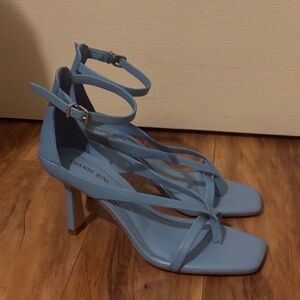 Gianni Bini heel sandals